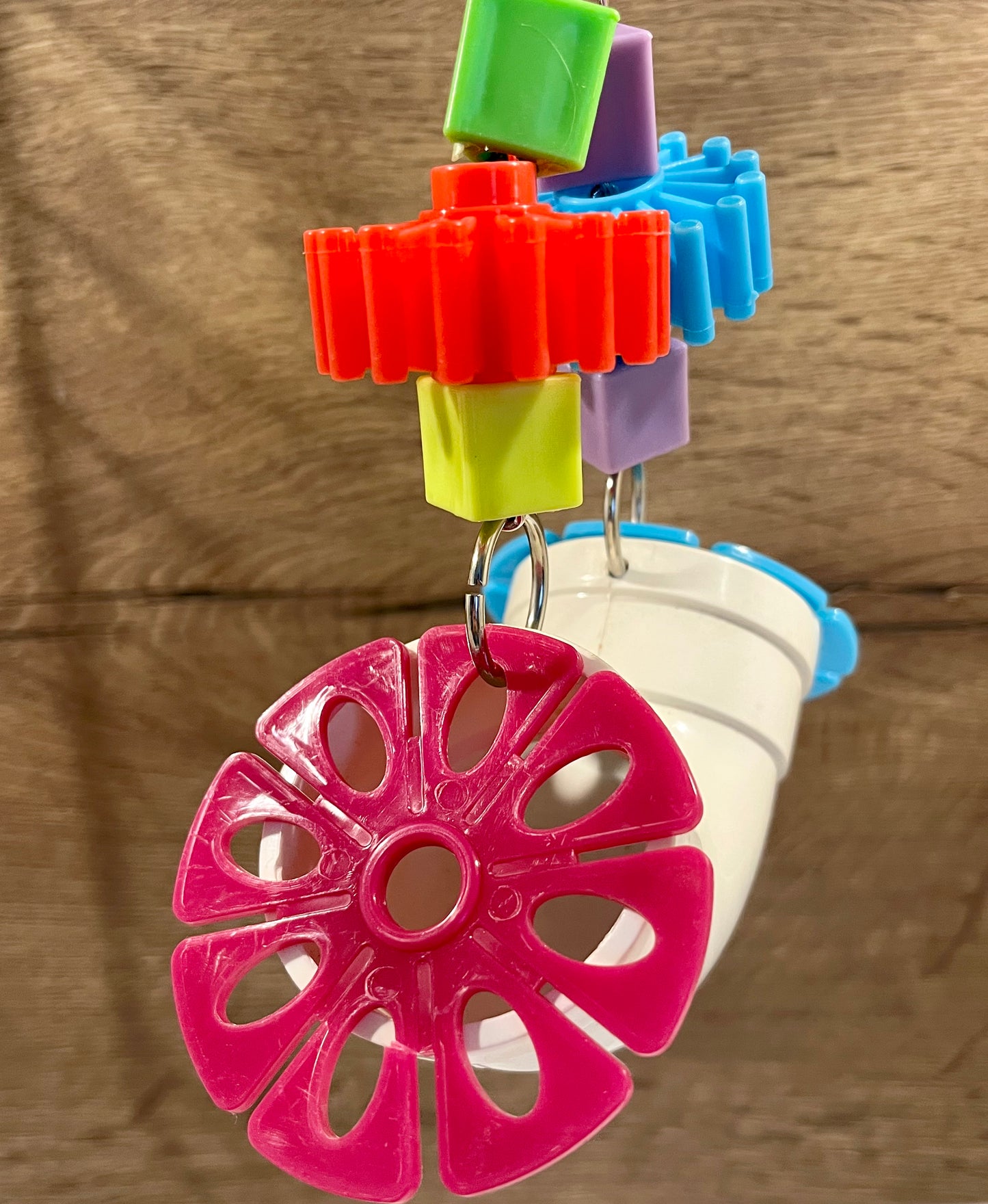 Pipe Foraging Toy