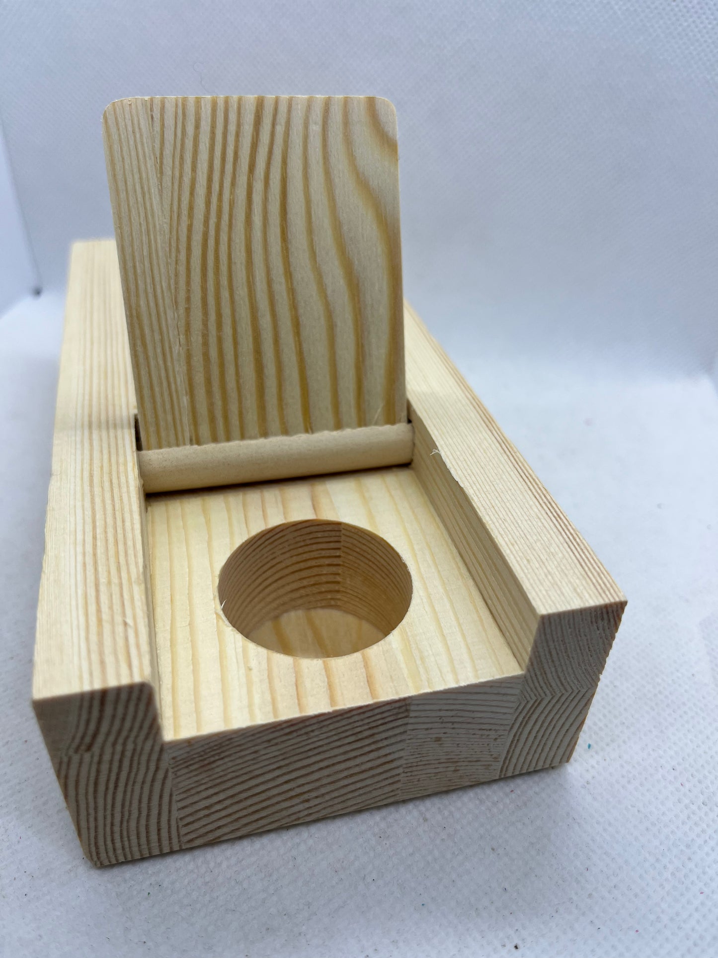 Flip Lid Foraging Toy