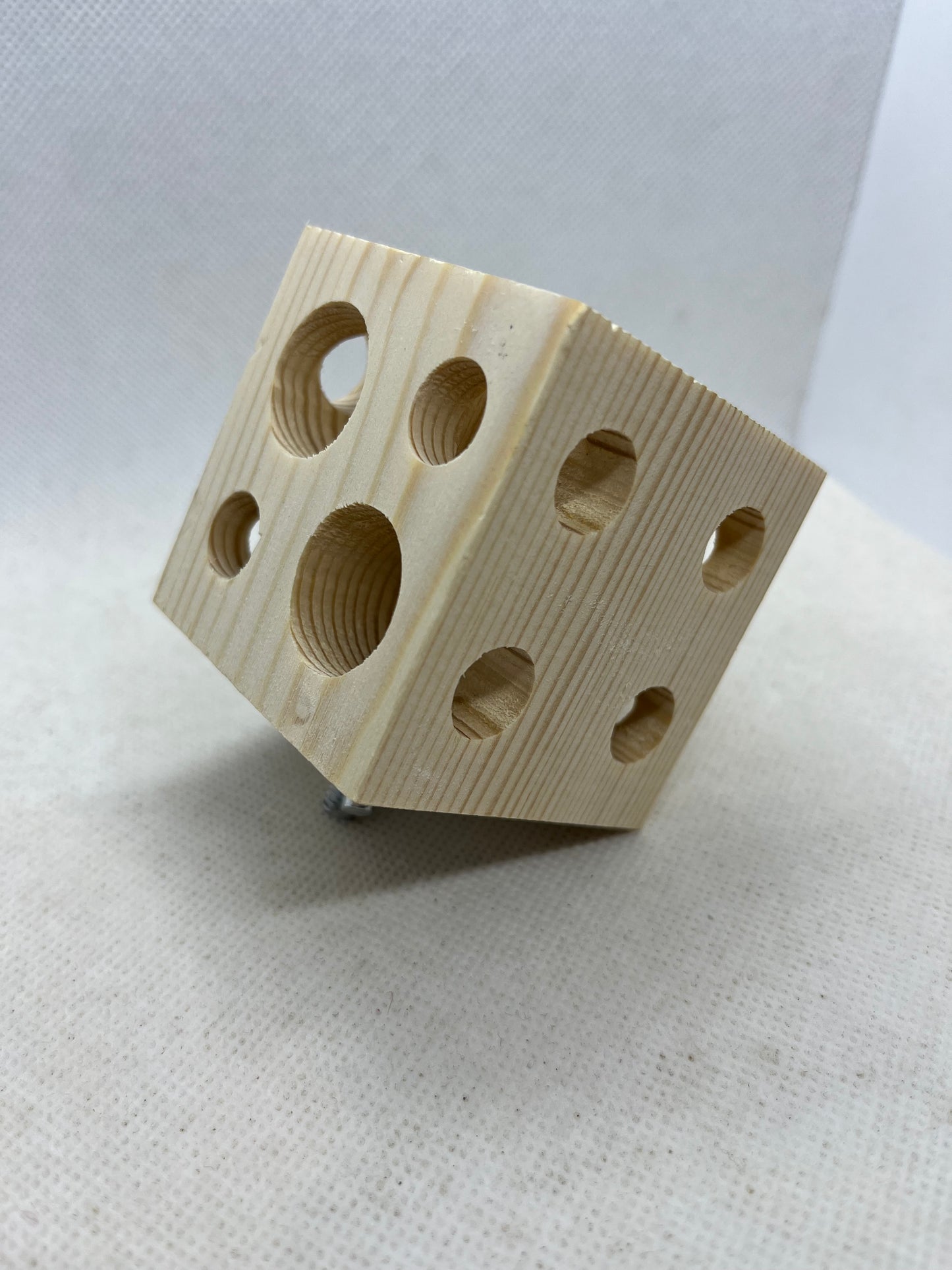 Holey Foraging Cube