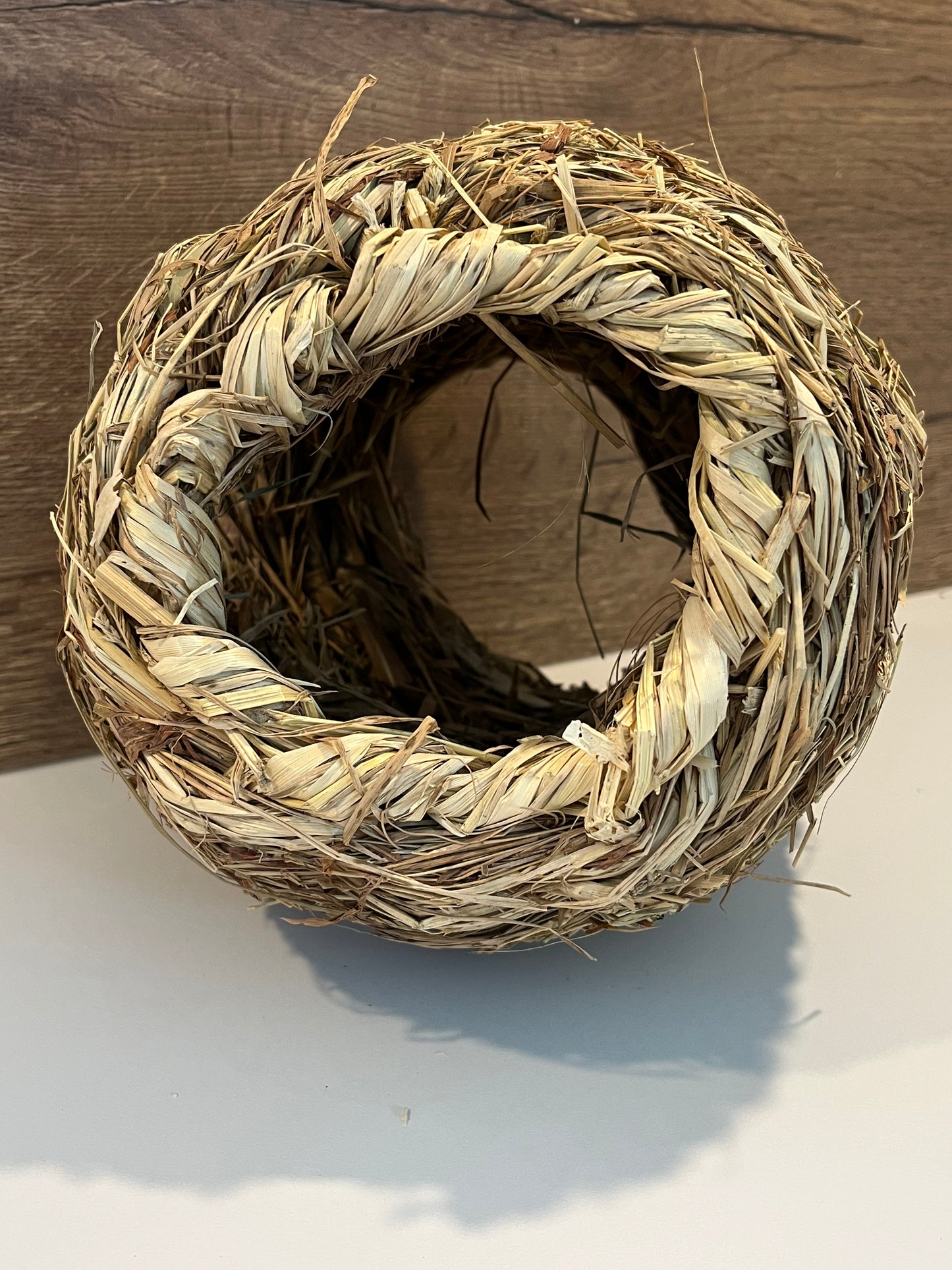 Hay Nest Cube