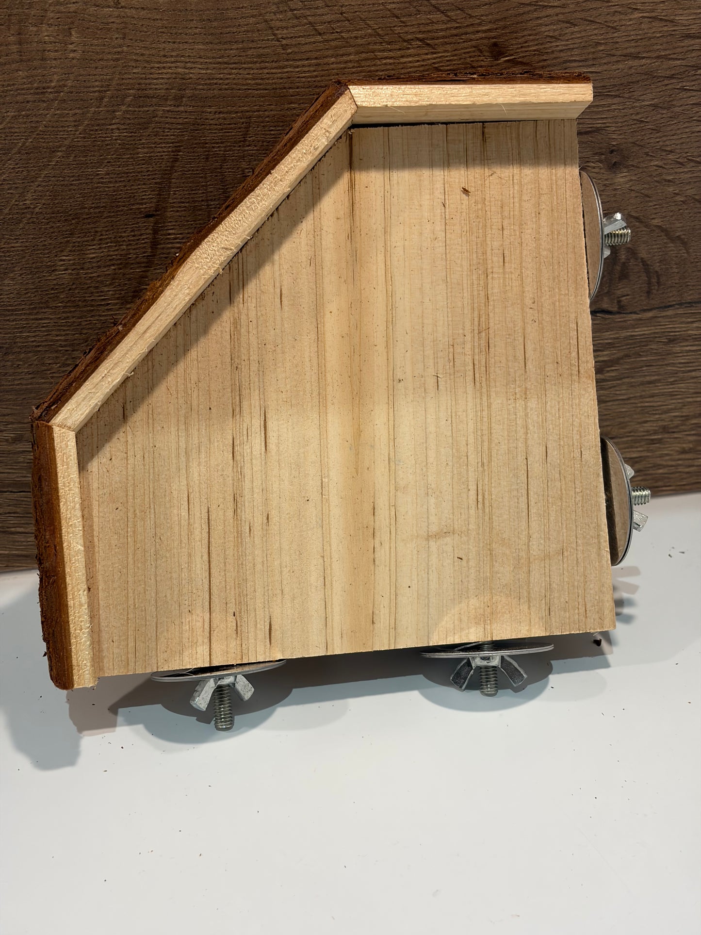 Corner Platform / Shelter