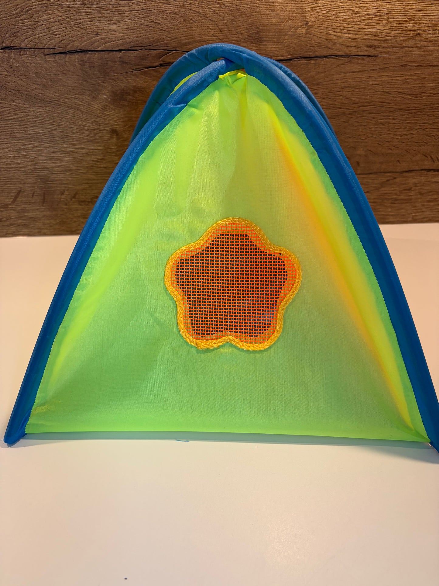 Pop Up Tent