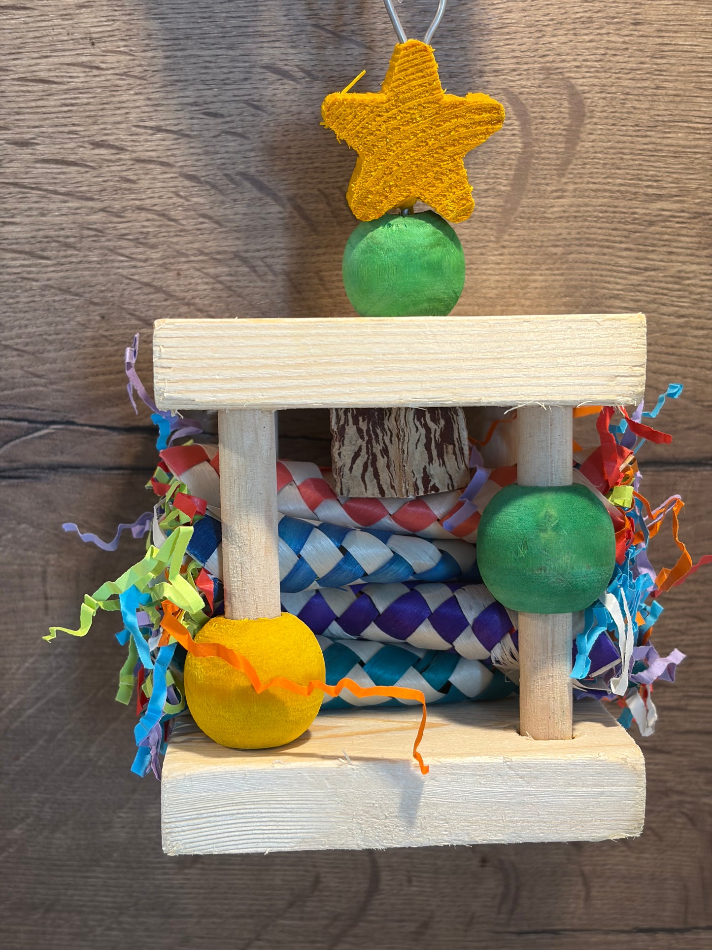 Cutie Cube Foraging Toy